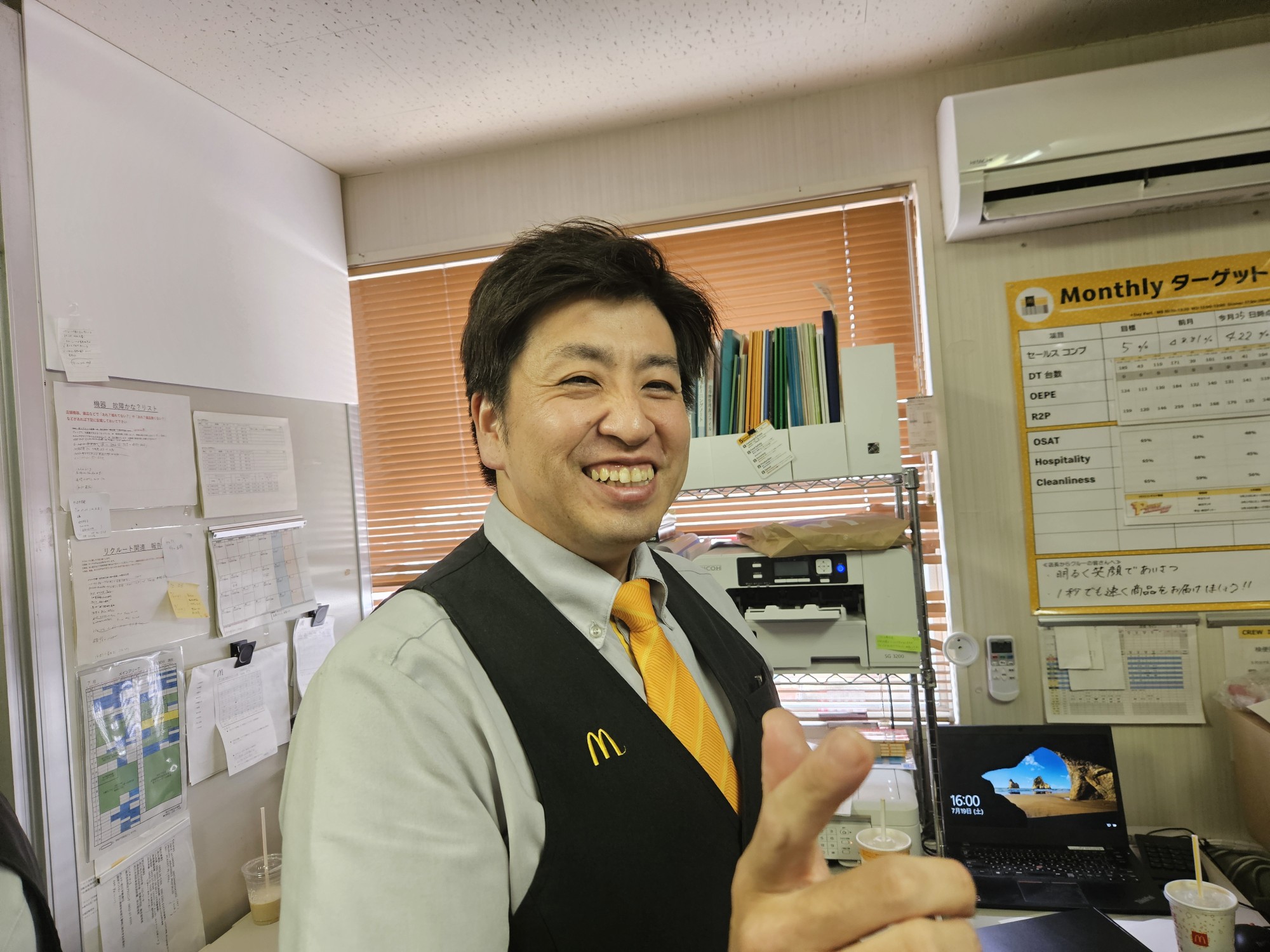 松江店の店長